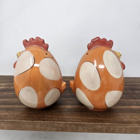Chicken salt and pepper shakers - Picture 4 of 5